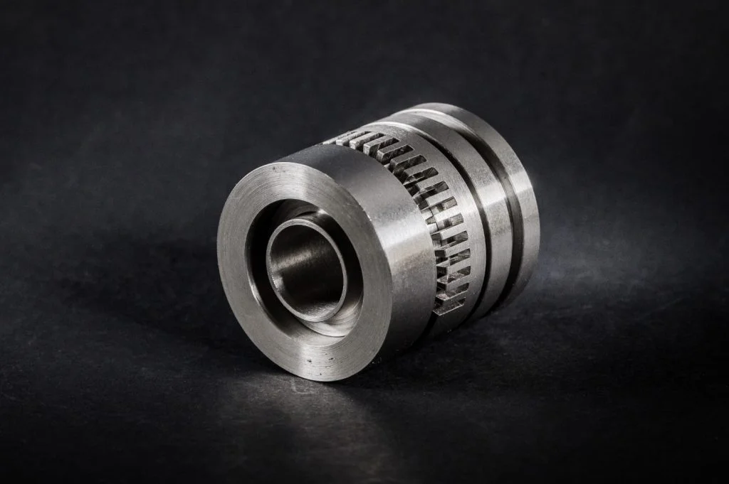 Ойықтары бар цилиндр.